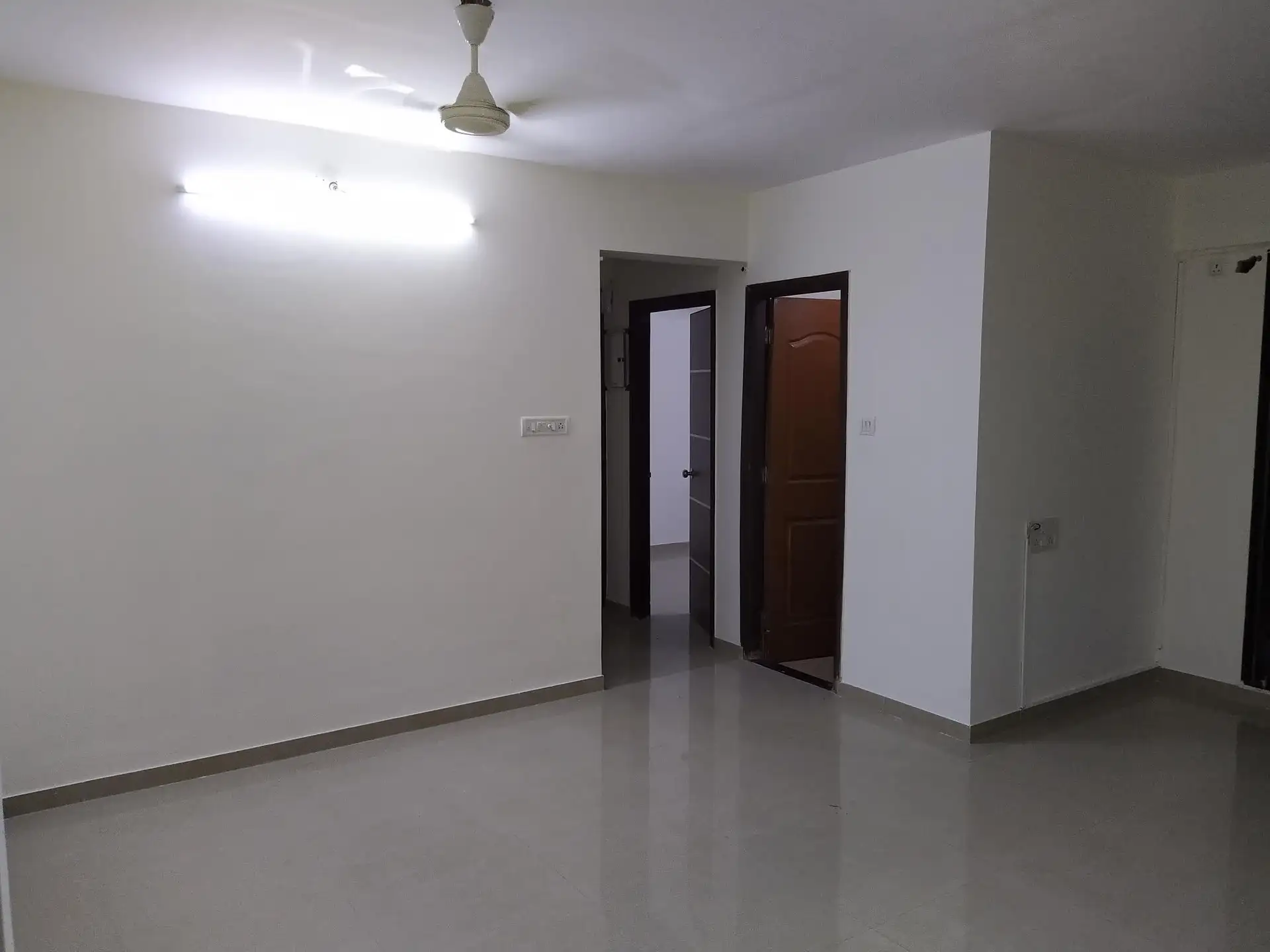 2 BHK Flat for Sale in sethia link view, Goregaon West